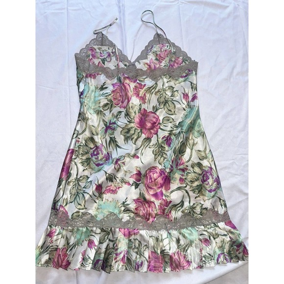 Victoria's Secret Floral Lace Trim Chemise - Pink and Green - Picture 7 of 7